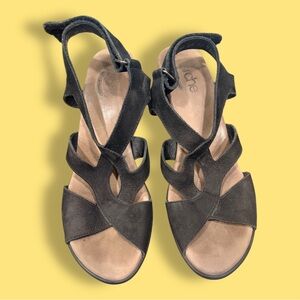 Arche Black Strappy Heeled Sandals